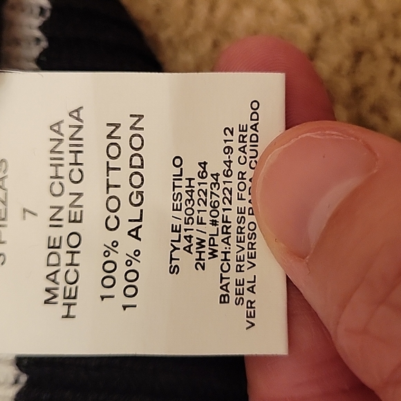 Diamond plaid pattern sweater vest - Picture 3 of 4